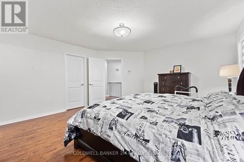 279 Cochrane Terrace, Milton (Wi Willmott), ON - Indoor Photo Showing Bedroom