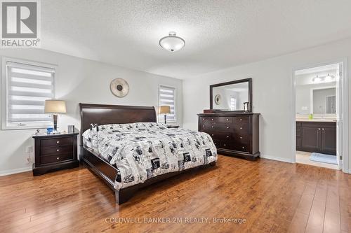 279 Cochrane Terrace, Milton (Wi Willmott), ON - Indoor Photo Showing Bedroom