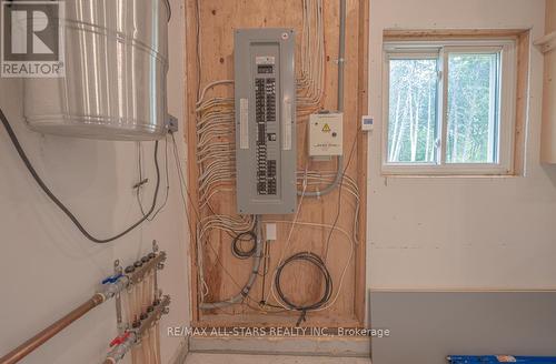 228 Riverside Drive, Kawartha Lakes (Bobcaygeon), ON - Indoor Photo Showing Other Room