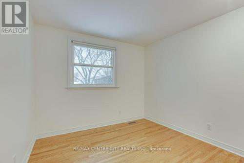 37 Westmorland Road, London South (South N), ON - Indoor Photo Showing Other Room