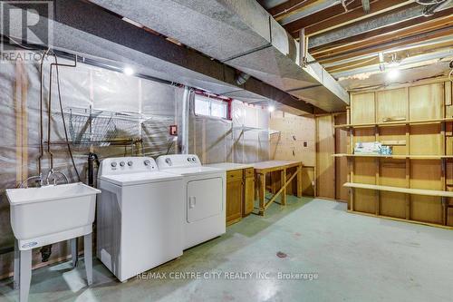 37 Westmorland Road, London South (South N), ON - Indoor Photo Showing Laundry Room