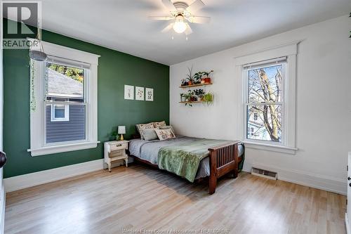 41 Fox Street, Leamington, ON - Indoor Photo Showing Bedroom