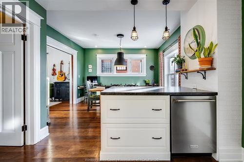 41 Fox Street, Leamington, ON - Indoor Photo Showing Kitchen