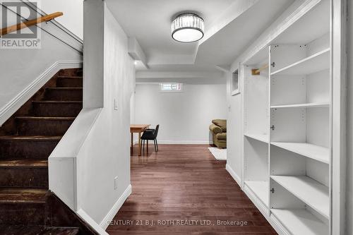 27 Golds Crescent, Barrie, ON - Indoor Photo Showing Other Room