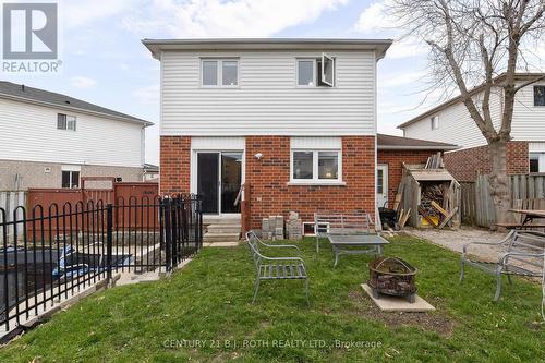 27 Golds Crescent, Barrie, ON - Outdoor With Exterior