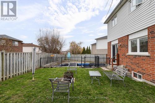 27 Golds Crescent, Barrie, ON - Outdoor