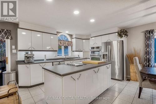 95 Lalande Crescent, Alfred And Plantagenet, ON - Indoor Photo Showing Kitchen With Upgraded Kitchen