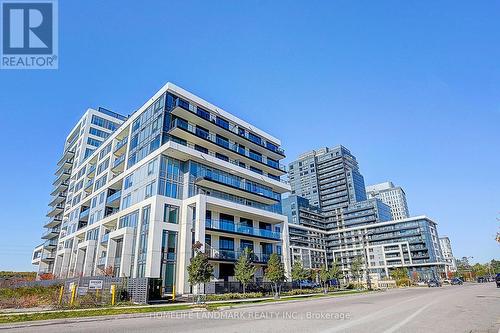 215 - 3200 WILLIAM COLTSON AVENUE  Oakville, ON L6H 7W6