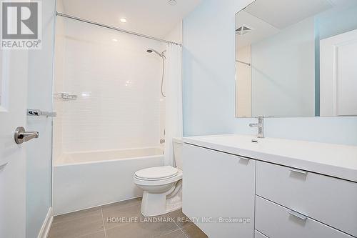 215 - 3200 William Coltson Avenue, Oakville, ON - Indoor Photo Showing Bathroom