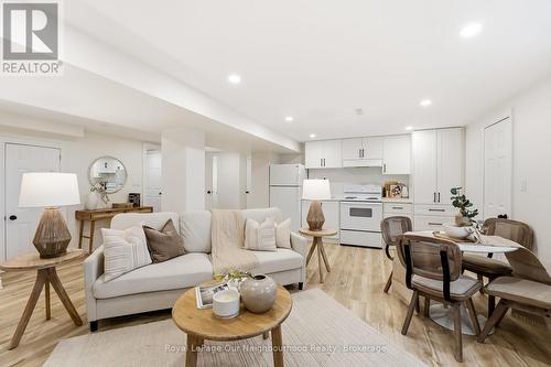 1346 Scugog Avenue, Oshawa (Lakeview), ON - Indoor Photo Showing Living Room
