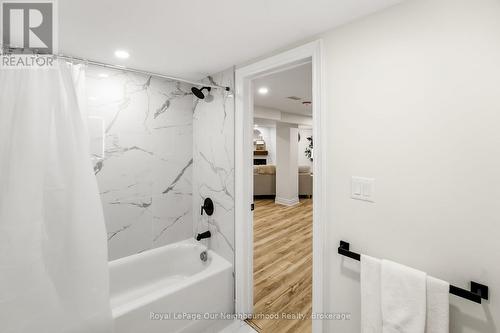 1346 Scugog Avenue, Oshawa (Lakeview), ON - Indoor Photo Showing Bathroom