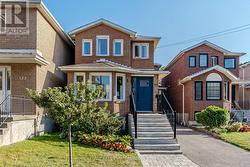 171 CLONMORE DRIVE  Toronto, ON M1N 1X9