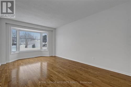LIVING ROOM - 2177 Lenester Avenue, Ottawa, ON - Indoor Photo Showing Other Room