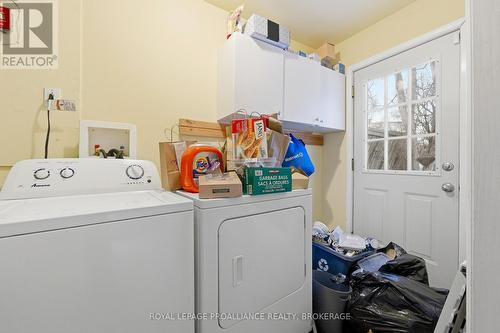 511 Victoria Street, Kingston (Central City East), ON - Indoor Photo Showing Laundry Room