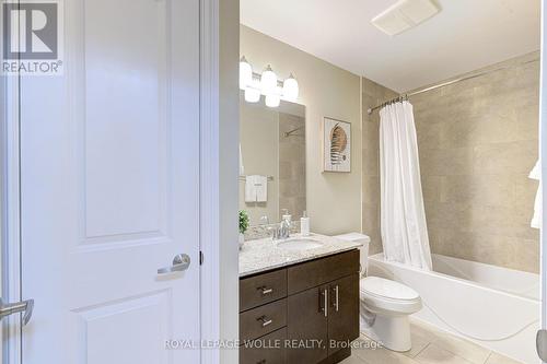608 - 539 Belmont Avenue W, Kitchener, ON - Indoor Photo Showing Bathroom