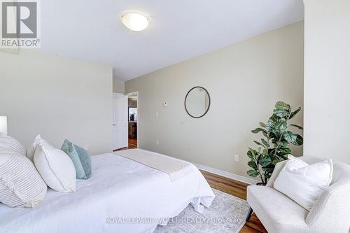608 - 539 Belmont Avenue W, Kitchener, ON - Indoor Photo Showing Bedroom