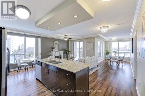 608 - 539 Belmont Avenue W, Kitchener, ON - Indoor Photo Showing Kitchen With Double Sink