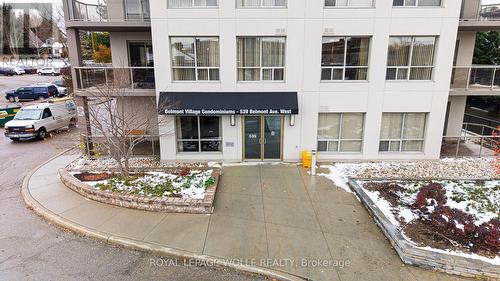 608 - 539 Belmont Avenue W, Kitchener, ON - Outdoor With Balcony