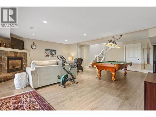 1012 Arbor View Drive, Kelowna, BC - Indoor Photo Showing Other Room