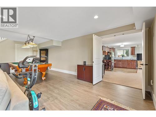 1012 Arbor View Drive, Kelowna, BC - Indoor Photo Showing Other Room