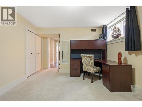 1012 Arbor View Drive, Kelowna, BC - Indoor