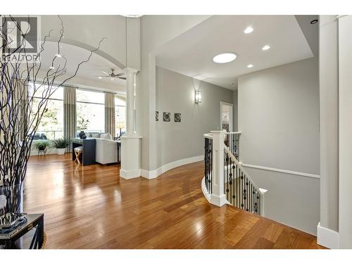 1012 Arbor View Drive, Kelowna, BC - Indoor Photo Showing Other Room