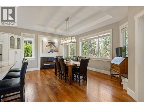 1012 Arbor View Drive, Kelowna, BC - Indoor Photo Showing Dining Room