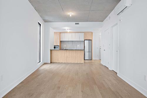 Salon - 819-1150 Boul. René-Lévesque E., Montréal (Ville-Marie), QC - Indoor Photo Showing Kitchen