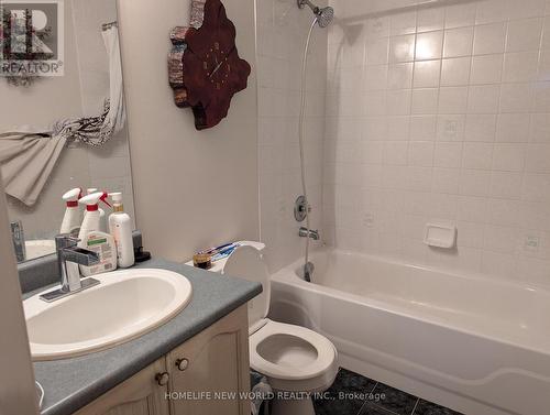 138 - 83 Mondeo Drive, Toronto, ON - Indoor Photo Showing Bathroom