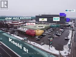 2712 KEELE STREET  Toronto, ON M3M 2G1