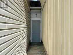 Entrance to garage from the backyard - 