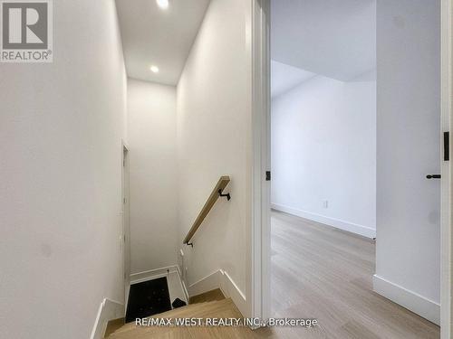 49 Morningside Avenue, Toronto, ON - Indoor Photo Showing Other Room