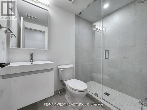 49 Morningside Avenue, Toronto, ON - Indoor Photo Showing Bathroom