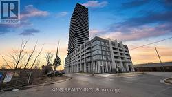 515 - 36 ZORRA STREET  Toronto, ON M8Z 0G5