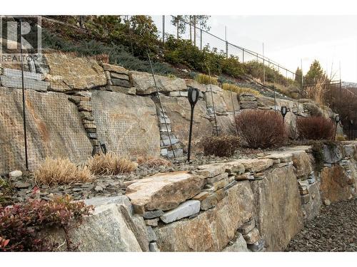 5499 Mountainside Drive, Kelowna, BC - Outdoor