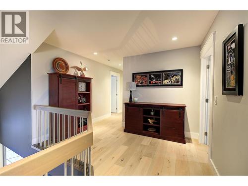 5499 Mountainside Drive, Kelowna, BC - Indoor Photo Showing Other Room