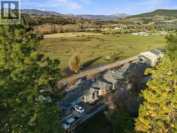 The green surroundings make this a unique spot such a great find - 