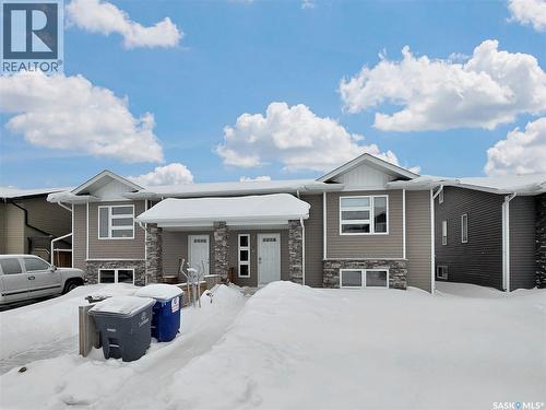 104 Reddekopp CRESCENT  Warman, SK S0K 4S3