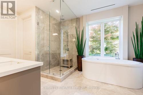 26 - 10 Maple Grove Drive, Oakville (Mo Morrison), ON - Indoor Photo Showing Bathroom