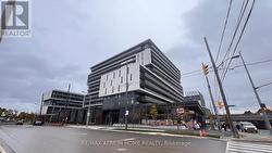 1515 - 120 VARNA DRIVE  Toronto, ON M6A 0B3