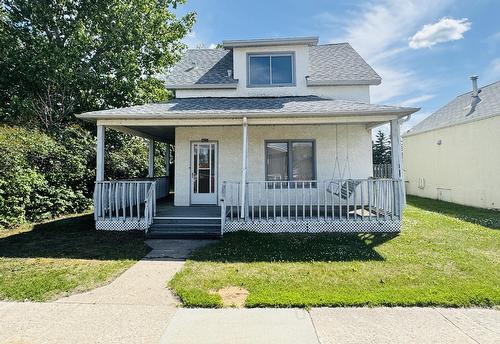 4826  50 Ave, St. Paul, AB 