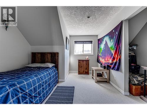 108 Red Rock Crescent, Enderby, BC - Indoor Photo Showing Bedroom