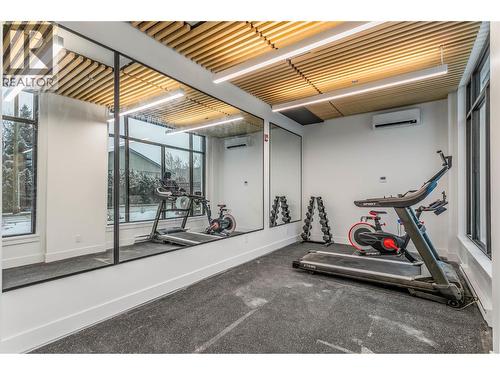 1380 Pridham Avenue Unit# 305, Kelowna, BC - Indoor Photo Showing Gym Room