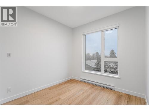 1380 Pridham Avenue Unit# 305, Kelowna, BC - Indoor Photo Showing Other Room
