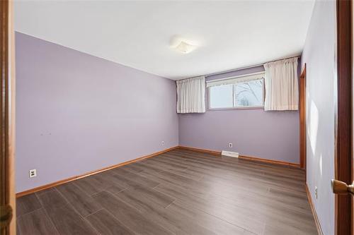 1245 Burrows Ave, Winnipeg, MB 