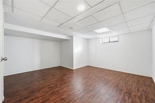 1245 Burrows Ave, Winnipeg, MB 