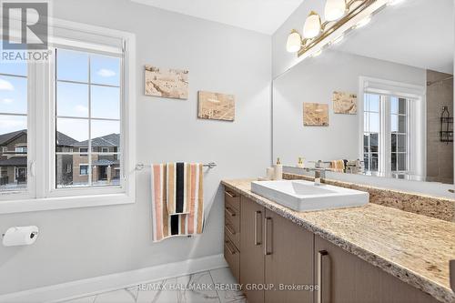232 Aquarium Avenue, Ottawa, ON - Indoor Photo Showing Bathroom
