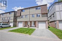 16 NEW PORT WAY  Markham, ON L3T 5G4