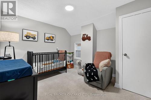 56 Francis Street, Hamilton, ON - Indoor Photo Showing Bedroom