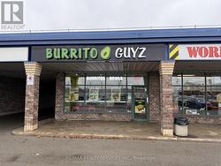 10 - 2255 BARTON STREET E  Hamilton, ON L8H 7T4